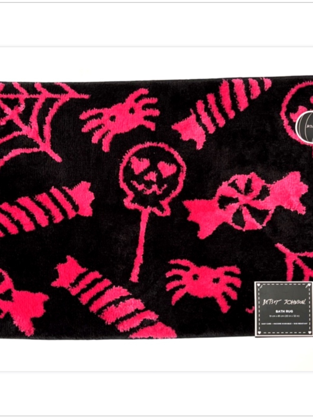 Betsey Johnson Halloween Bath Rug Pink Black Spider Candy 20x32 NWT - Picture 3 of 5